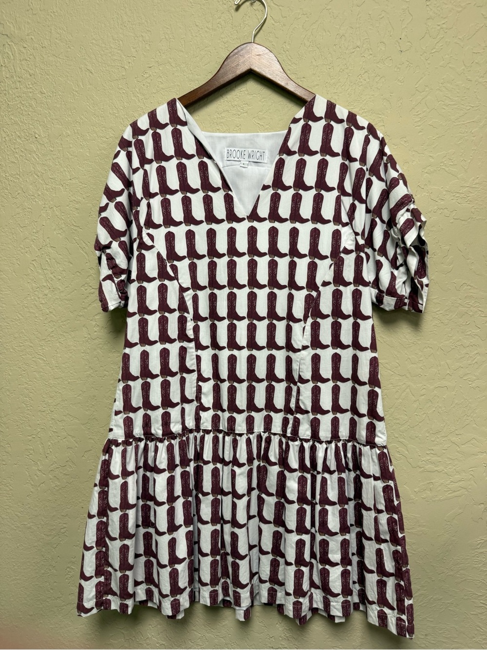 Women's Short-Sleeve Burgundy Print Casual Dress